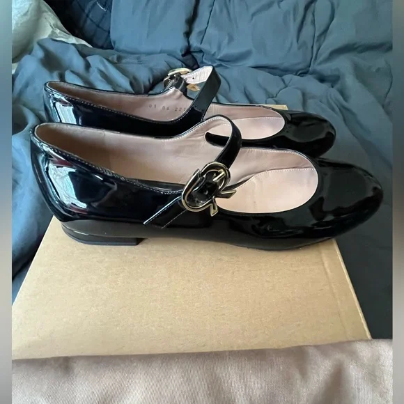 Gianvito Rossiシルバー メリージェーン37 Gianvito Rossi Patent